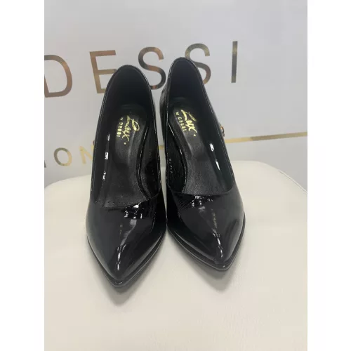 Lux By Dessi P-9111-P magassarkú platformos fekete zippes
