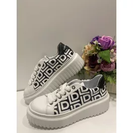Lux By Dessi Fuerta-16/ML35 sneaker mintás fekete-fehér
