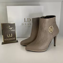   Lux By Dessi B-4405-P Dombornyomott Barna Magassarkú Bokacsizma